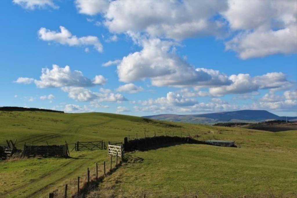 Rita'S Roost, Lancs, Tranquil With Amazing Views Villa Burnley Exterior photo
